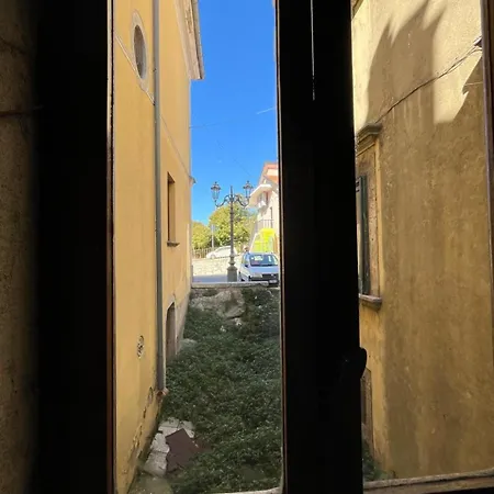 Guest house Palazzo De' Paladino Montemiletto